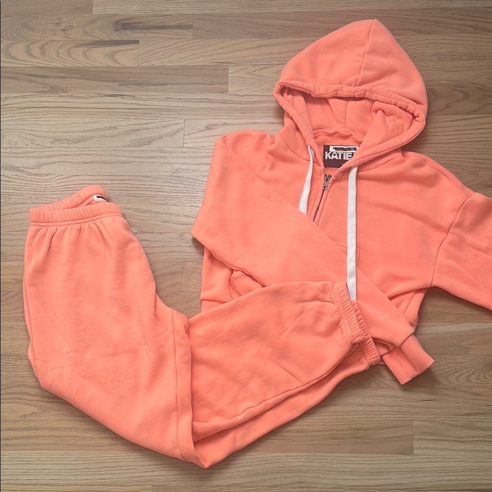 Katie J NYC Junior Girls Vibrant Orange and Pink Matching Jogger Set Size XS